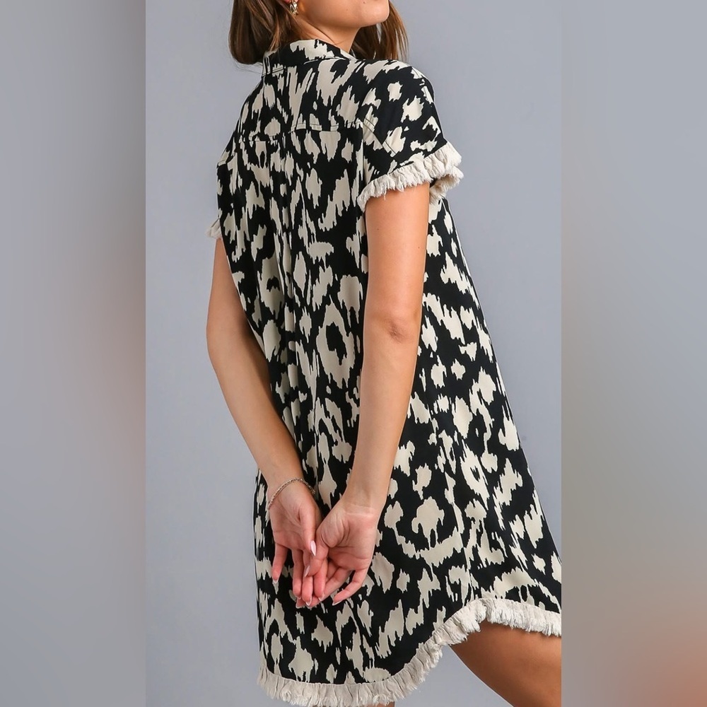 Umgee Button Up Shift Dress - Picture 3 of 10